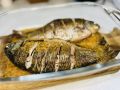 Караси, запеченные в сметане: классика с новым подходом