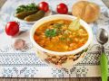 Постный рассольник с перловкой: вкусно и полезно