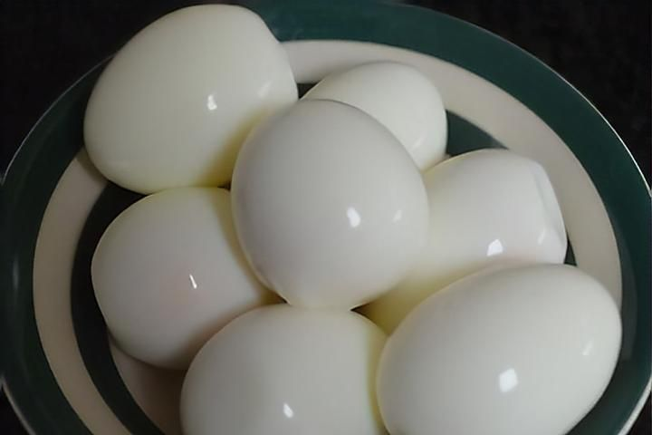 Менопауза и лишний вес: продукты, которые помогут сохранить фигуру