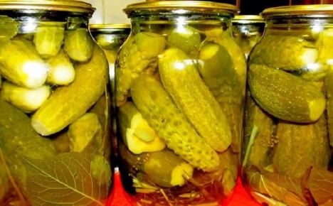 Как добиться бочкового хруста огурцов в обычных банках