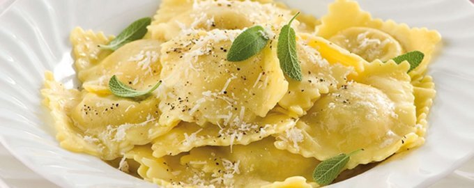Равиоли с нежной сырно-молочной начинкой: шаг к кулинарным открытиям