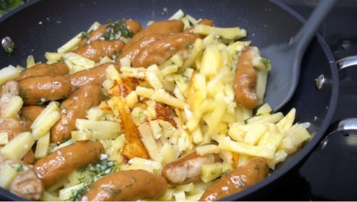 Жареная картошка с «крокодильчиками»: вкус детства в каждой порции