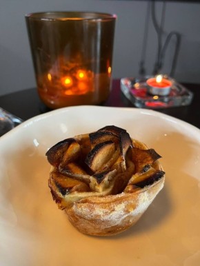 Ароматные яблочные булочки с корицей за 30 минут