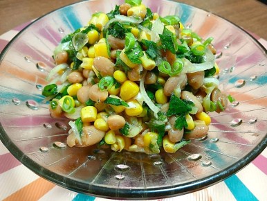 Легкий и быстрый фасолевый салат за пять минут