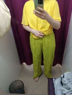 Как собрать идеальный комплект в цвете авокадо