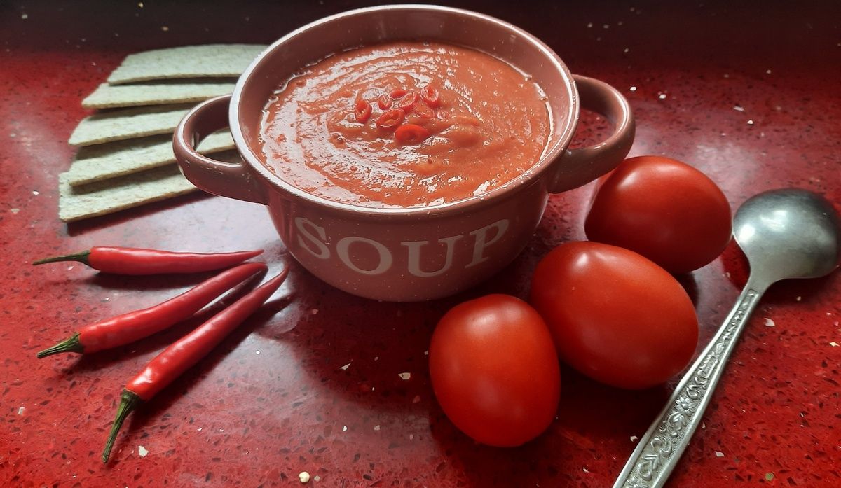 Освежающий томатный суп-пюре, который покорит ваши вкусовые рецепторы