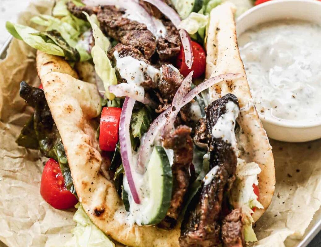 Как приготовить домашний гирос с курицей: греческий вкус на вашей кухне