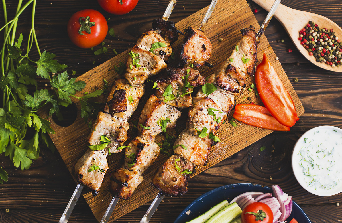 Кефирный шашлык: взгляд на классический кулинарный хит