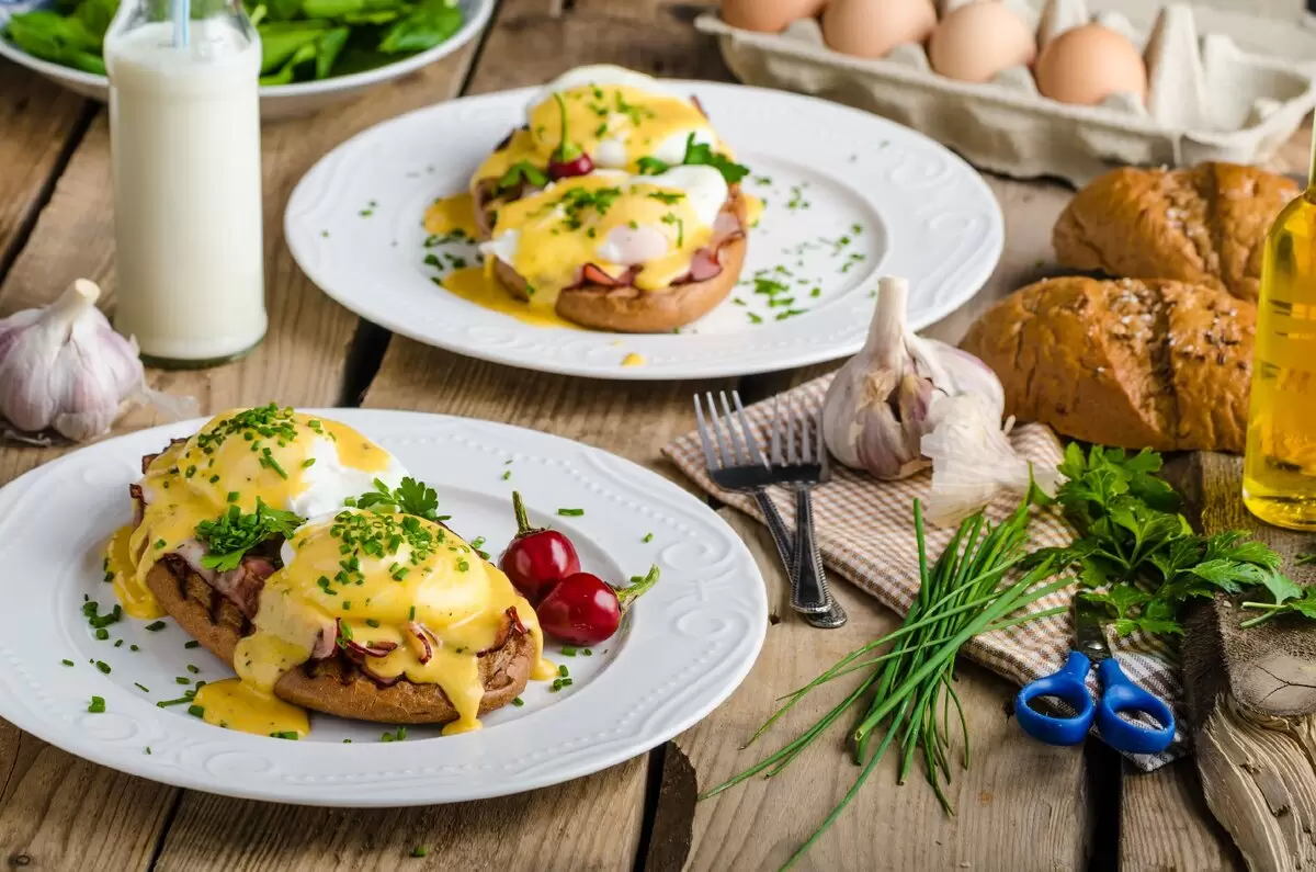 Идеальные яйца Бенедикт: секреты приготовления