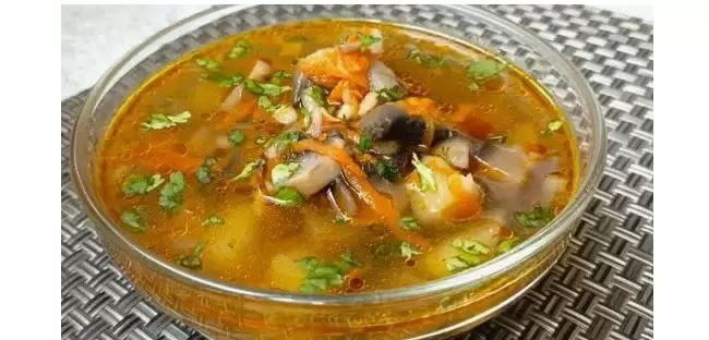 Как быстро приготовить уху в микроволновке: простые рецепты