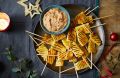 Ананасовые шашлычки с арахисовым соусом